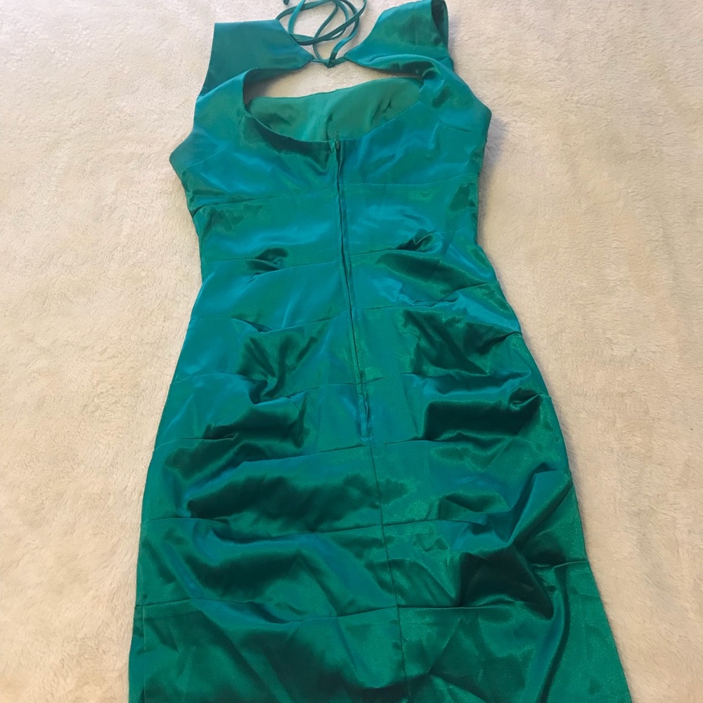 Dress - Picture 2 of 3